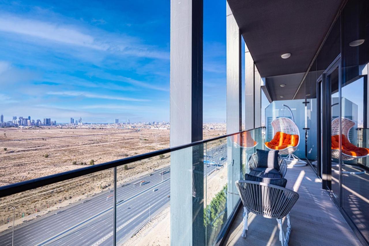 Luxury 1Br With Stunning Skyline Views Of Dubai Villa Exterior photo
